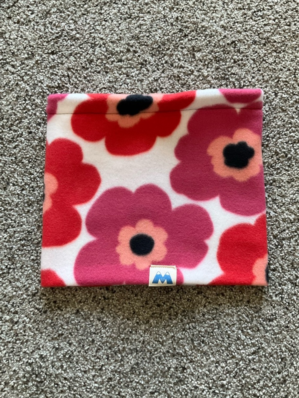 MabzThreads Flowers Hat Gaiter - Picture 3 of 3